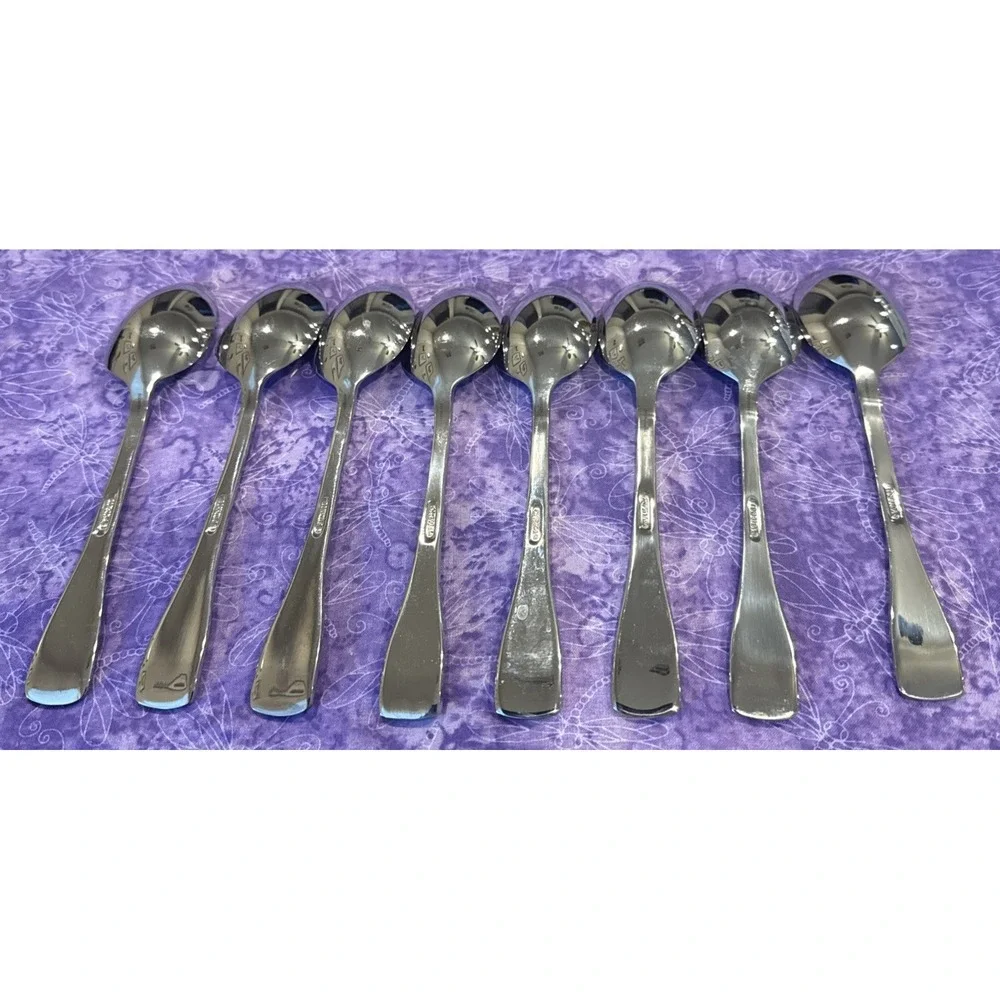 Oneida Surge‎ Glossy Stainless Steel Flatware Oval Soup Spoons Spoon Set Of 8